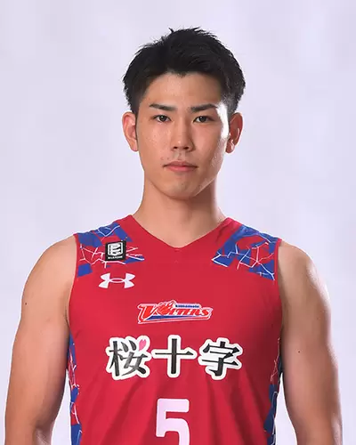 https://img.smxsz.cn/img/basketball/player/03be613ea8ed7bd42632384942fda2ec.png